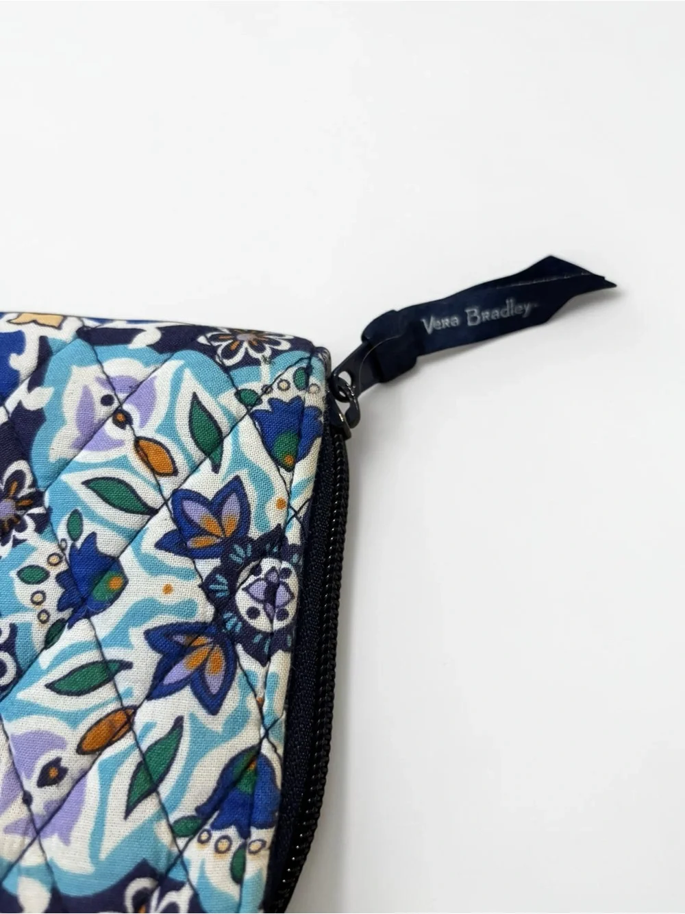 Vera Bradley Lisbon Medallion Cool Retired Turn Lock Wallet Organizer Quilted